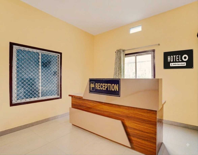 Others 5, Deluxe Crescent Garden, Patna