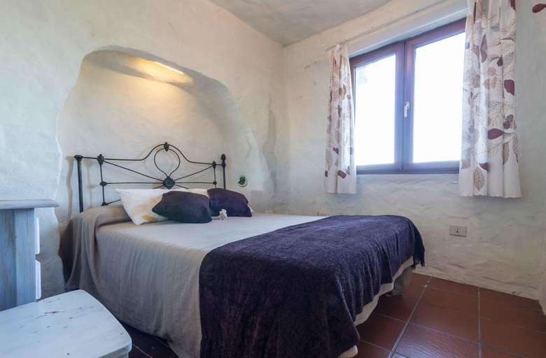 Others 3, Cave Retreat With Private Pool, Las Palmas