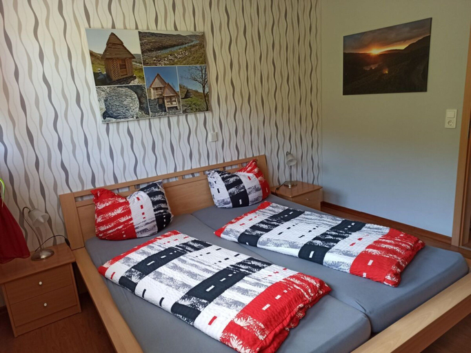 Others 2, Holiday Apartment With 2 Bedrooms, Bernkastel-Wittlich