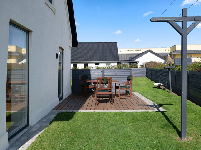 Others 5, 4 Star Holiday Home in Lokken, Hjørring