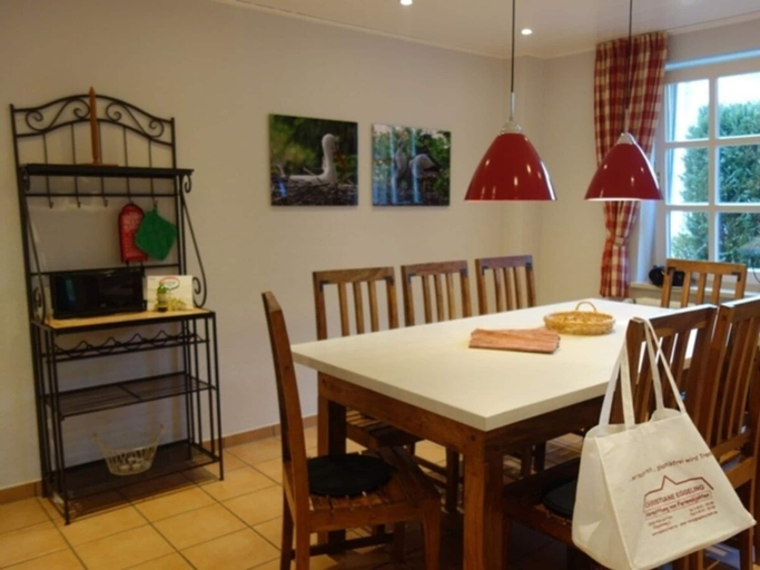 Others 2, Holiday Home in Wyk on Fohr With Terrace, Nordfriesland