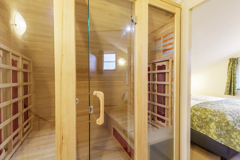 Bedroom, Center Parcs Port Zelande Beach, Goedereede