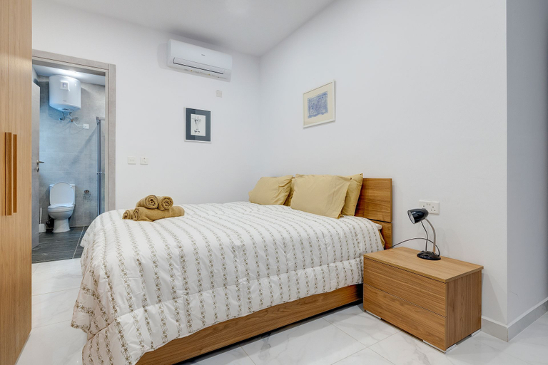 Others 4, Modern Family Holiday Retreat in Gzira