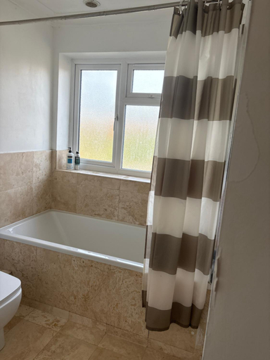 Bathroom 3, Mayfield guest rooms, London