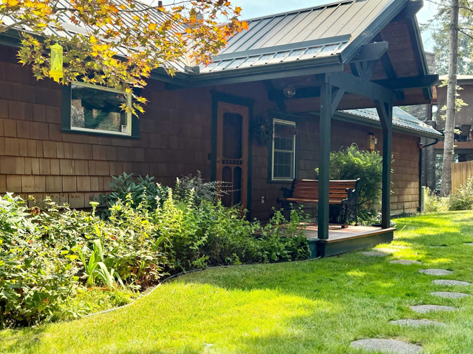 Others 2, Lake Coeur d Alene 3BR Waterfront Dock Kayaks, Kootenai