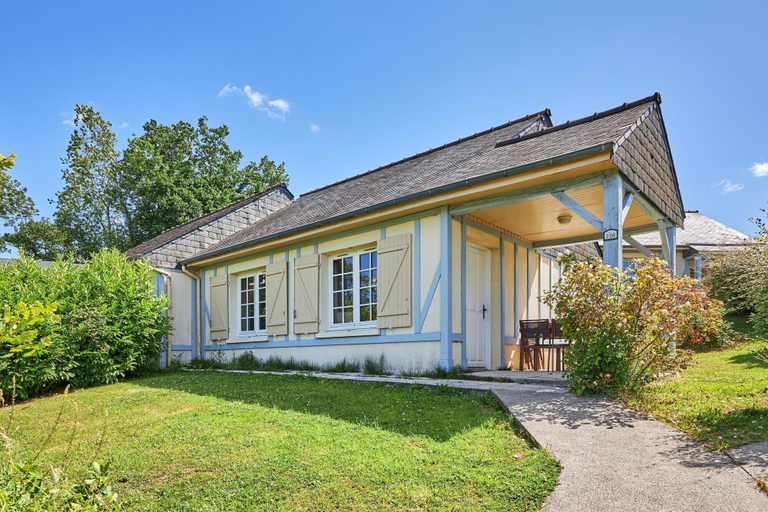 Others 5, Family Duplex for 4 With Pool, Calvados