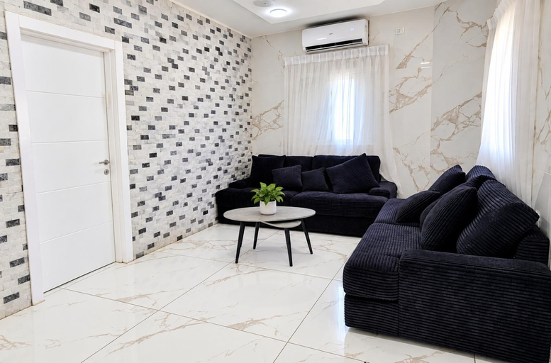 Others 4, Penthouse in Ramat Gan Next to Sheba Hospital