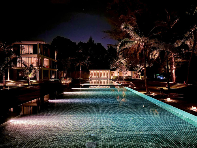 Sport & Beauty 2, Natural beachfront retreat, pool at your doorstep, Phuket Island
