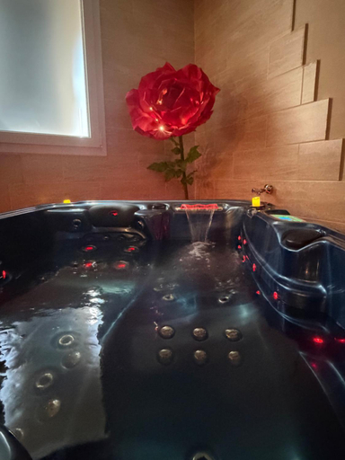 Bathroom, Le Cocon SPA Evasion Privee - jacuzzi -, Hérault
