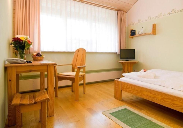 Bedroom 5, Hotel Haus Linden, Vorpommern-Rügen