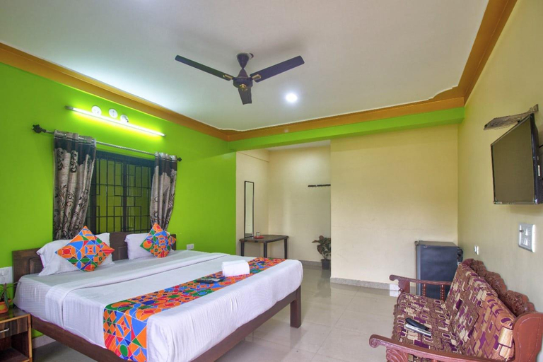 Bedroom 4, The Baga Beach 24in, North Goa