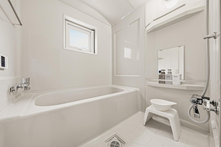 Bathroom 2, THE BEEHIVEⅠ, Sapporo