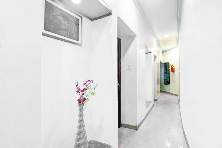 Others 2, Townhouse Kolkata Allen Park, Kolkata