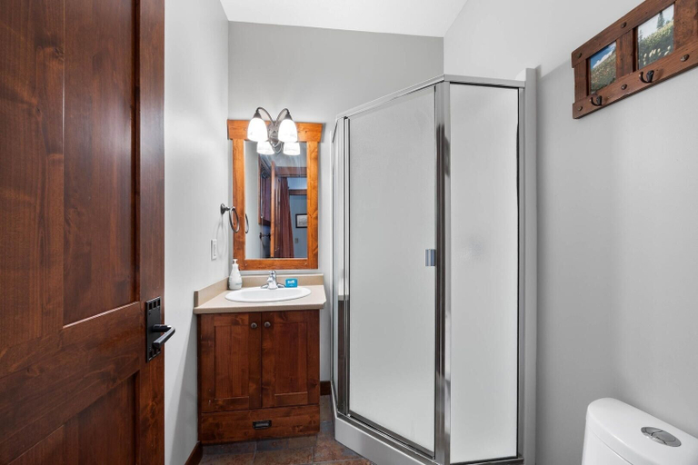 Others 2, Trapper's Landing 20 4 Bedroom Townhouse, Thompson-Nicola
