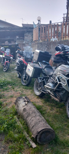 Others 5, Yamabushi B&B, Torino