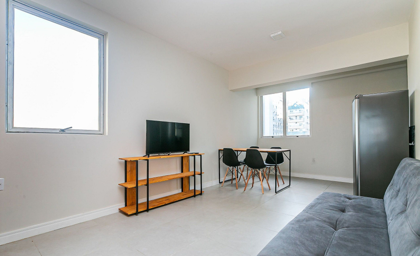 Others 2, Comfortable apt the Center of Florianopolis Vlr801, Florianopolis