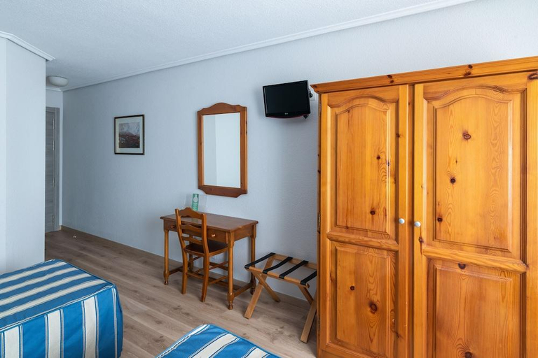 Bedroom 2, Hotel San Glorio, Cantabria