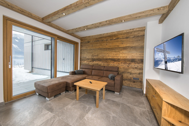 Others 2, Apartment With Sauna Near ski Resort, Zell am See