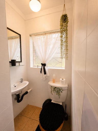 Bathroom 3, Zhantique Guest House 2- Unit 5, Ekurhuleni