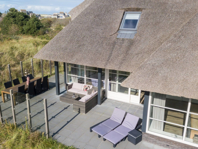 Others 2, Luxury Holiday Home on Ameland for 8, Ameland
