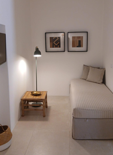 Bedroom 2, Intornoalnoce suites, Brindisi