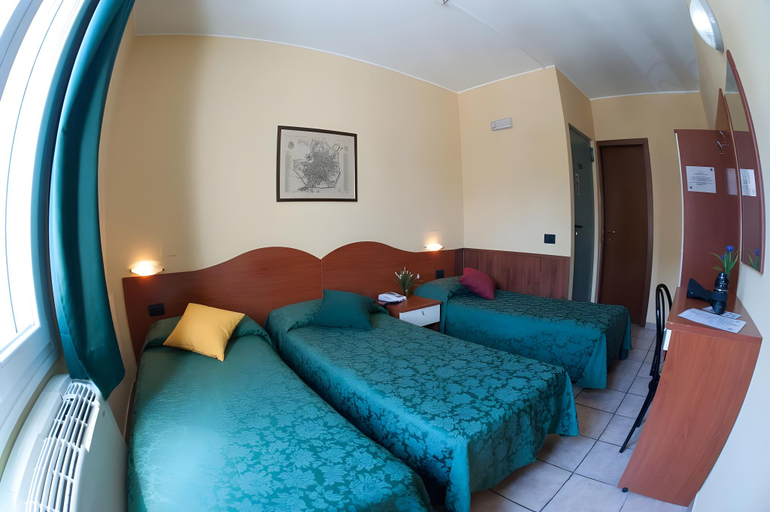 Bedroom 3, The Best Hotel, Milano