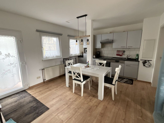 Others 4, Holiday Apartment With 2 Bedrooms, Region Hannover