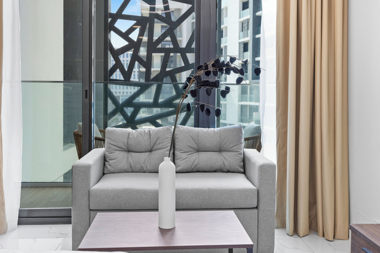 Others 2, Bloomfields Stunning STU The Gate Masdar, Abu Dhabi City