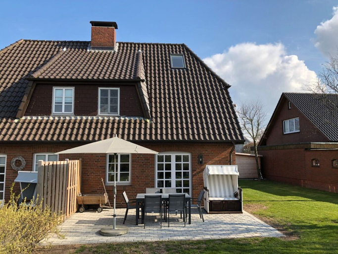 Others 1, Holiday Home in Wrixum With Terrace, Nordfriesland