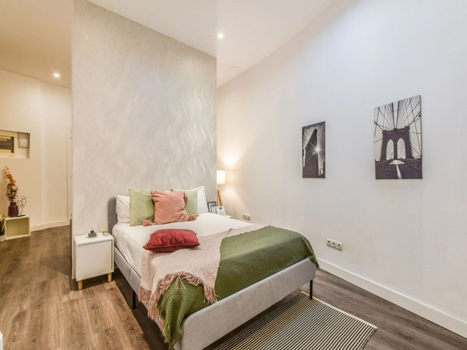 Others 4, Modern Stay in Malasana, Madrid, Madrid
