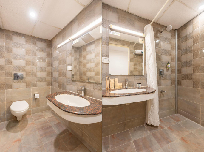 Bathroom, Treebo Tia Value Porur Chennai, Thiruvallur