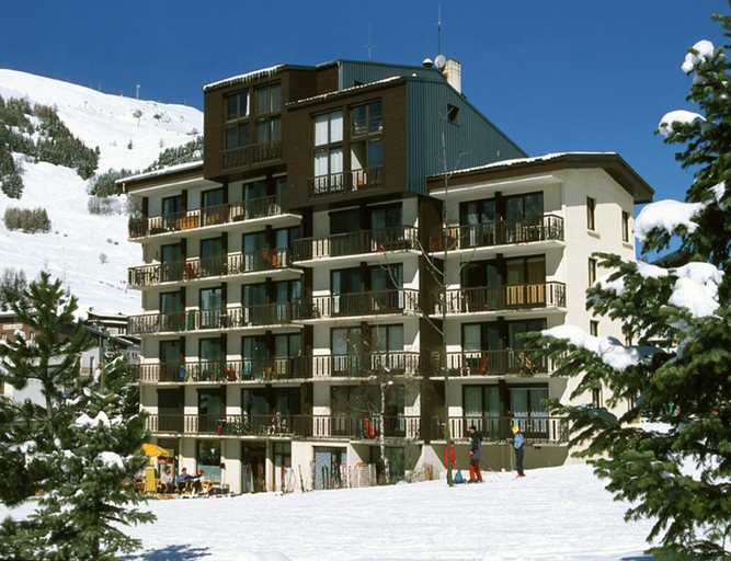 Others 2, Apartment in Les Deux Alpes by Ski-slopes, Isère