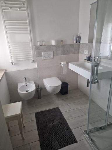 Bathroom, B&B Flauto Magico, Vicenza