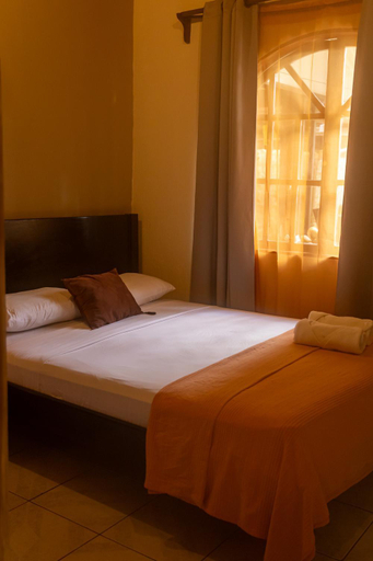 Bedroom 3, Hospedaje Colibri, Aguirre