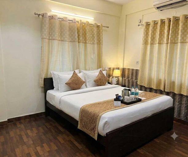 Others 5, Classic City Place Kolkata, North 24 Parganas