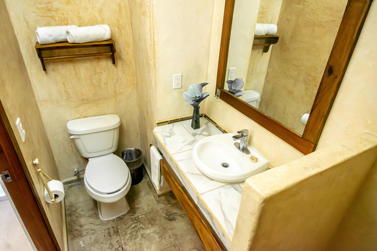 Bathroom, Kiin Wayeb Hotel Boutique, Valladolid