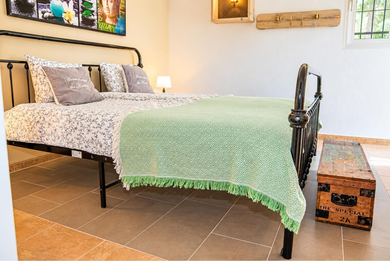 Bedroom, El bufon de la corte, Málaga