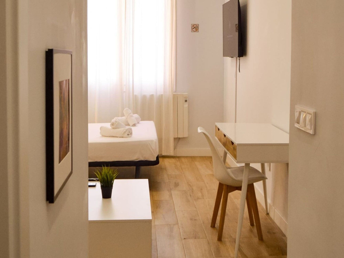 Others 3, Pet-friendly Stay in Madrid, Madrid