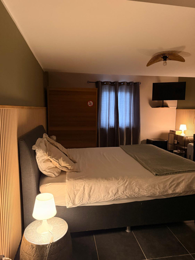 Bedroom, Symbiose hotel, Hainaut