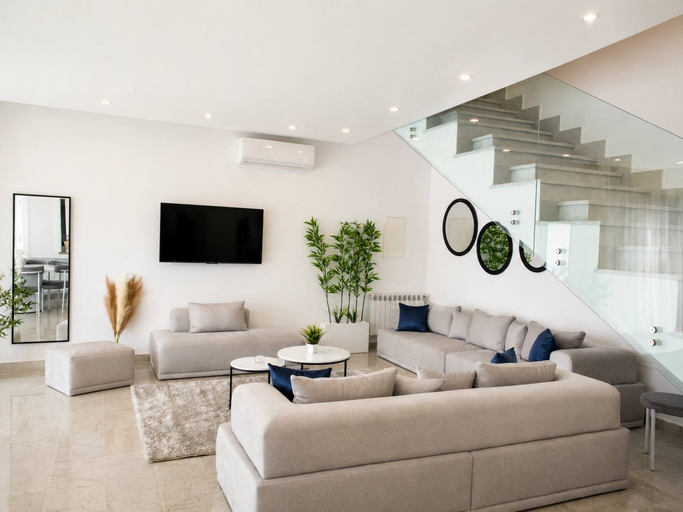 Others 3, Luxurious Villa in Gammarth, Tunisia With Private Pool, La Marsa