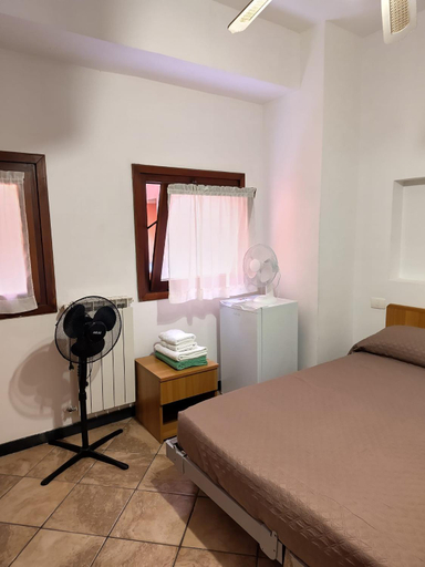 Bedroom 3, Locanda Vittoria, Genova