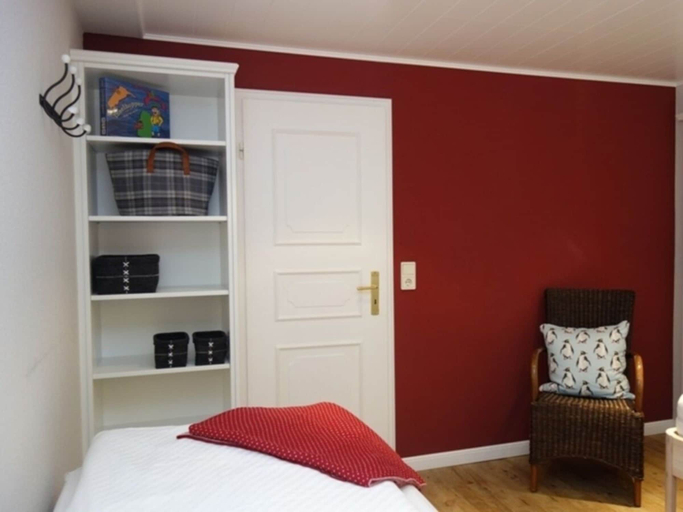 Others 5, Holiday Home in Wyk on Fohr With Terrace, Nordfriesland