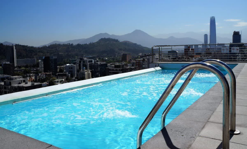 Others 2, Stunning Providencia Apt. with Pool, Santiago