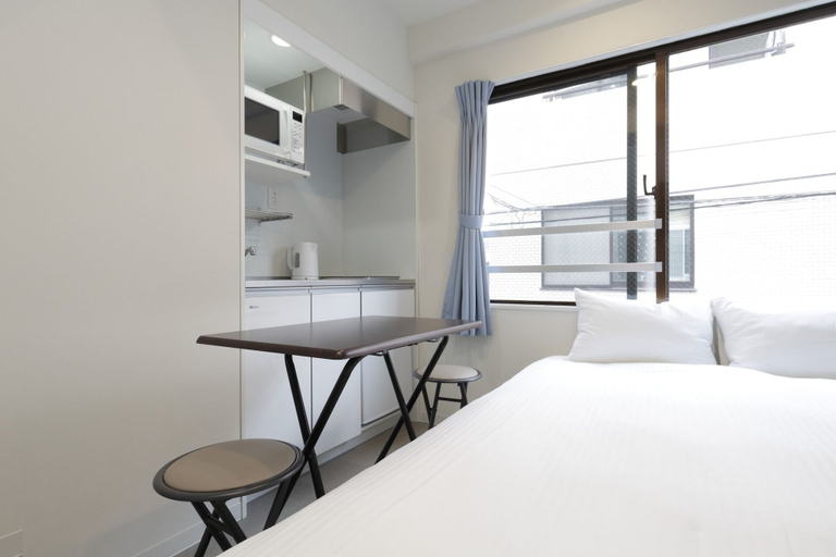 Bedroom 2, Ikebukuro Manga House, Toshima
