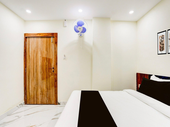 Others 3, Deluxe Hotel Sapphire Grand, Ranchi