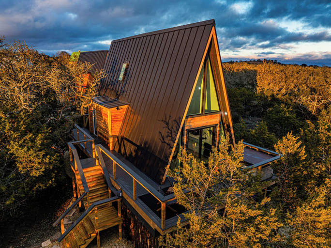 Exterior & Views 1, CETO Treehouse Fredericksburg, Gillespie