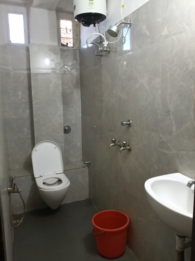 Bathroom 3, Hotel Prince, Kamrup Metropolitan
