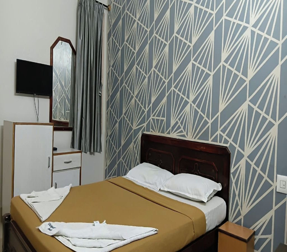 Bedroom 3, Hotel Jayanag, Mysore
