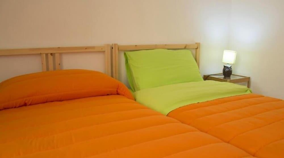 Bedroom 2, B&B Caporlando, Taranto