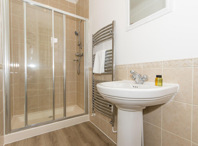 Bathroom 3, 2 Bed- Nelson by Pureserviced, Plymouth
